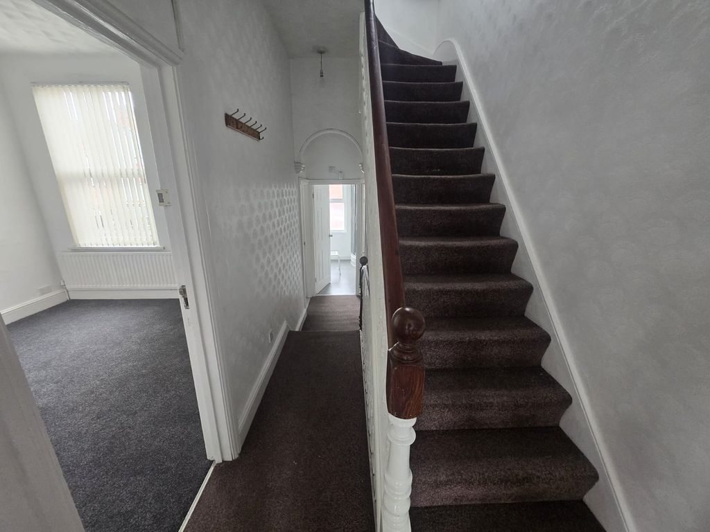 Property photo 3 of 15 Picture No. 03