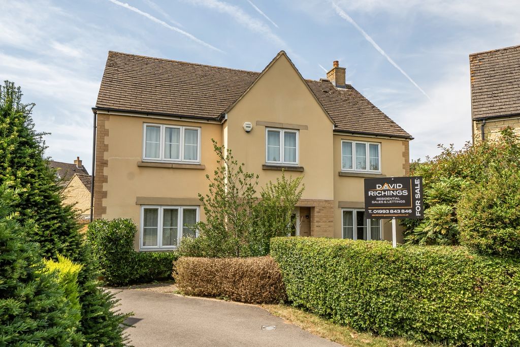 Property photo 1 of 17 1486815-1-6A4794c5E83c0