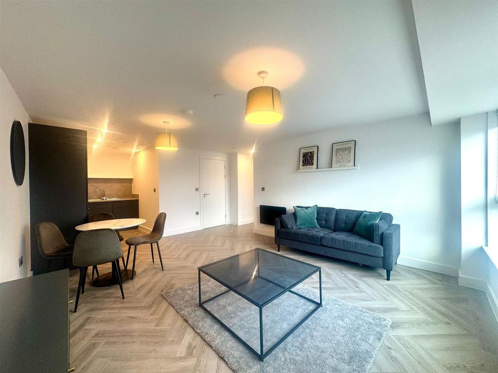 Property photo 2 of 13 Lounge Pic 1.Jpeg