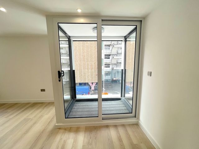 Property photo 2 of 7