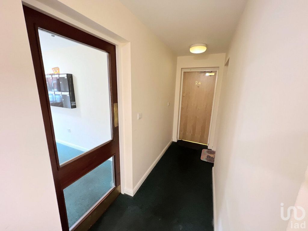 Property photo 3 of 7