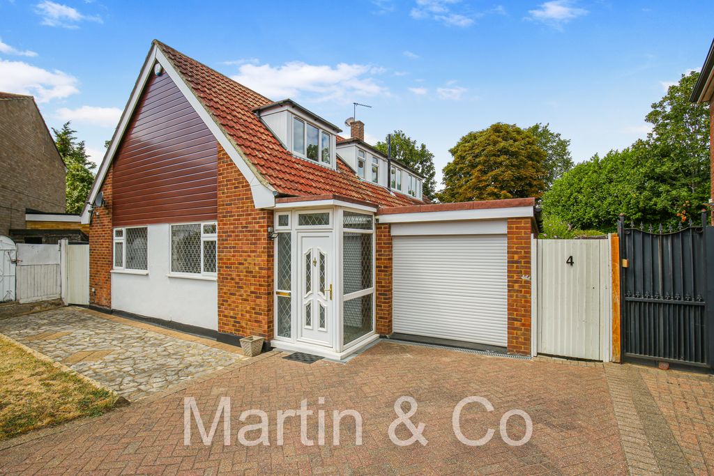 Property photo 1 of 32 1748330964 - 4 Haling Park Gardens, Cr2 - 30