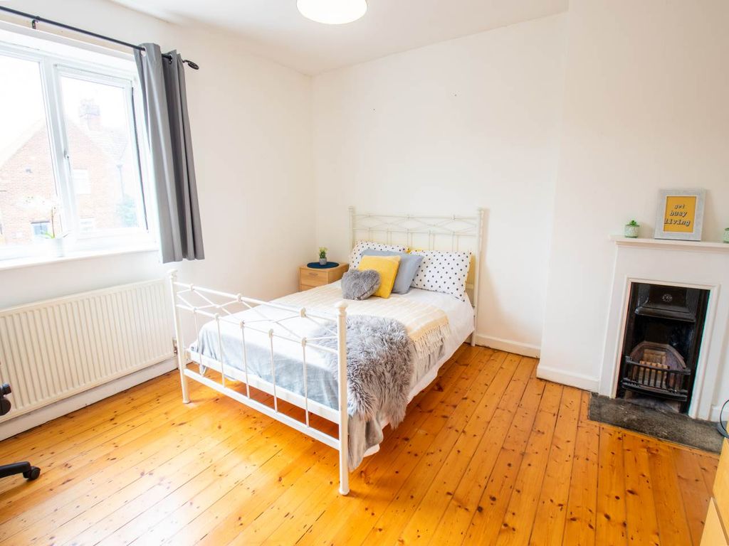 Property photo 2 of 14 Upstairs Bedroom