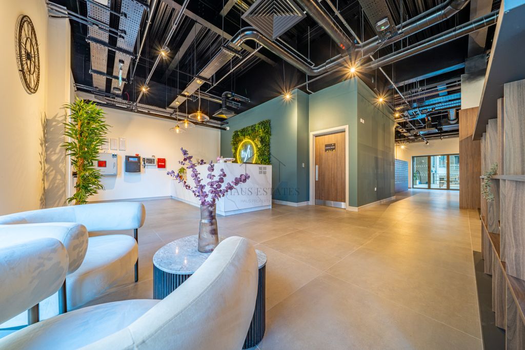 Property photo 1 of 14 Vanquish Mill