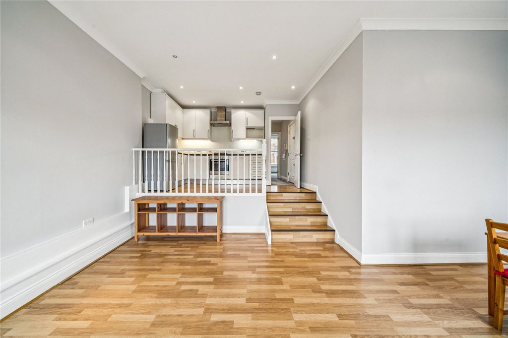 Property photo 3 of 15 Picture No. 08