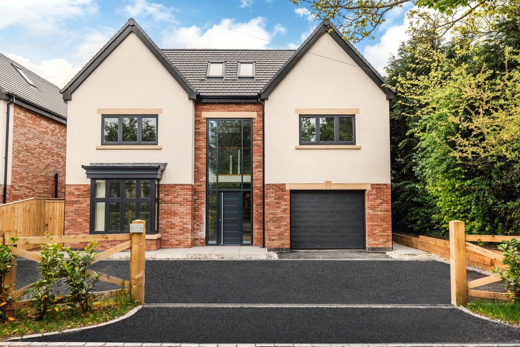 Property photo 1 of 24