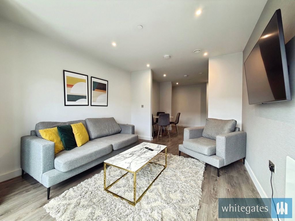 Property photo 2 of 17 Photograph