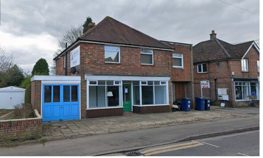 Property photo 1 of 1