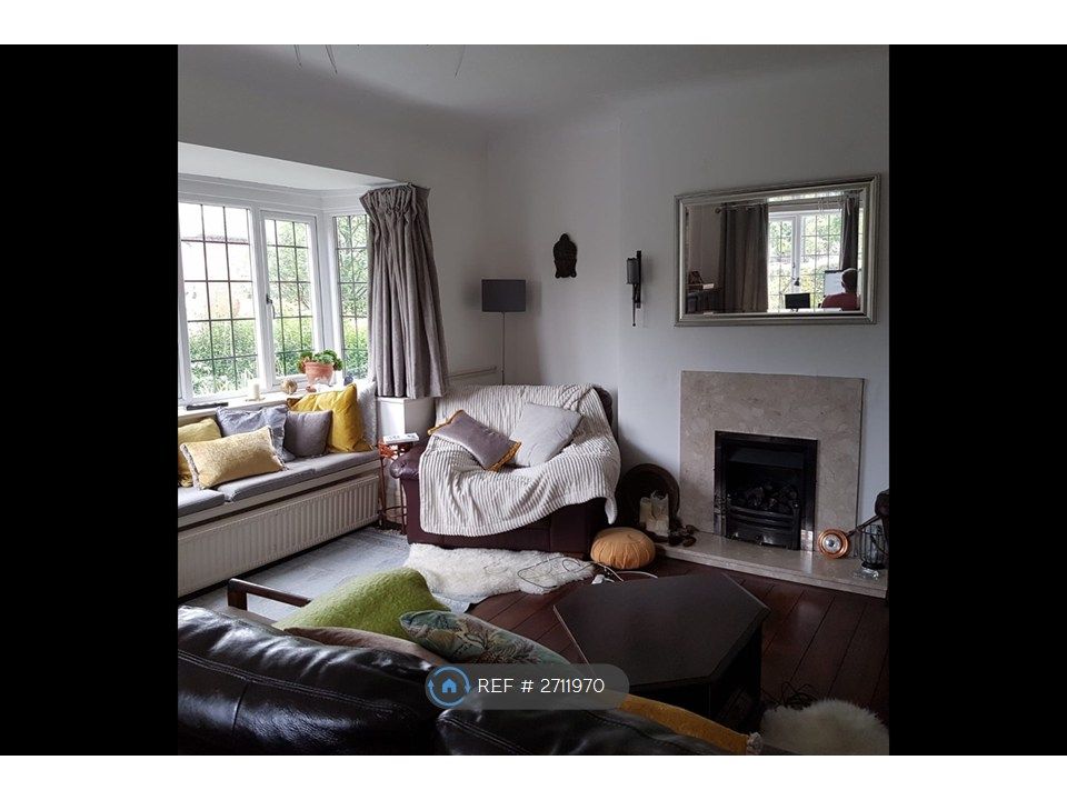 Property photo 1 of 8 Main Reception