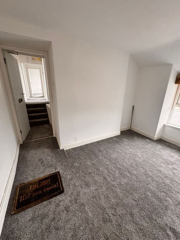 Property photo 3 of 13 Study