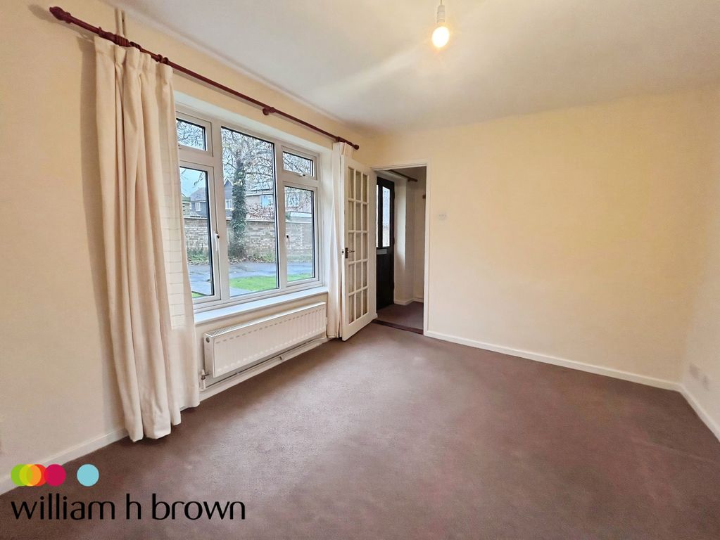 Property photo 2 of 8 Bedroom