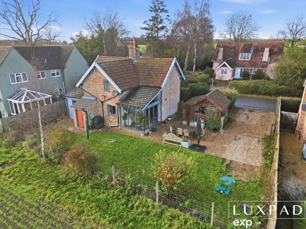 Property photo 2 of 26