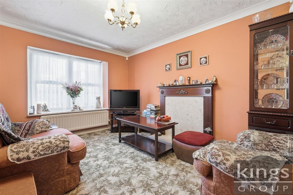 Property photo 3 of 20