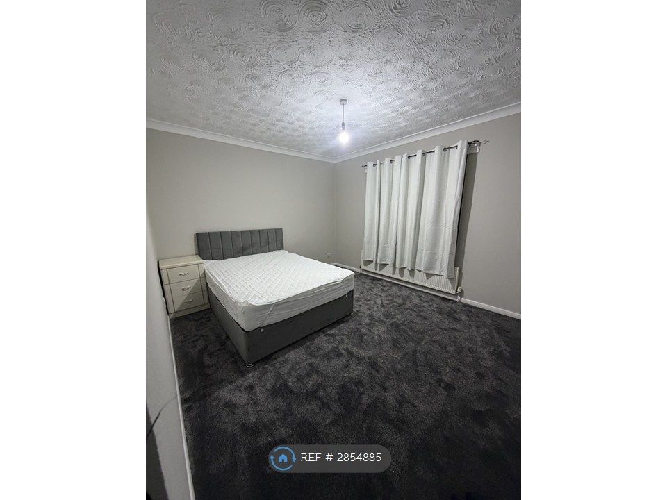 Property photo 2 of 9 Room 1