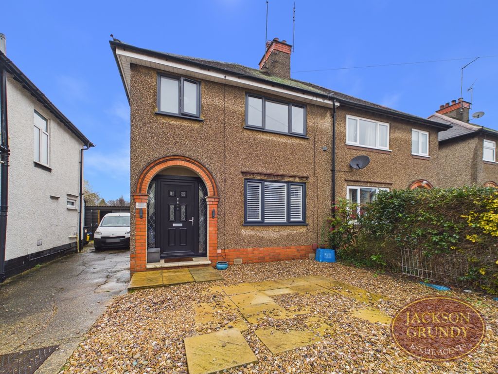 Property photo 1 of 15 The Headlands