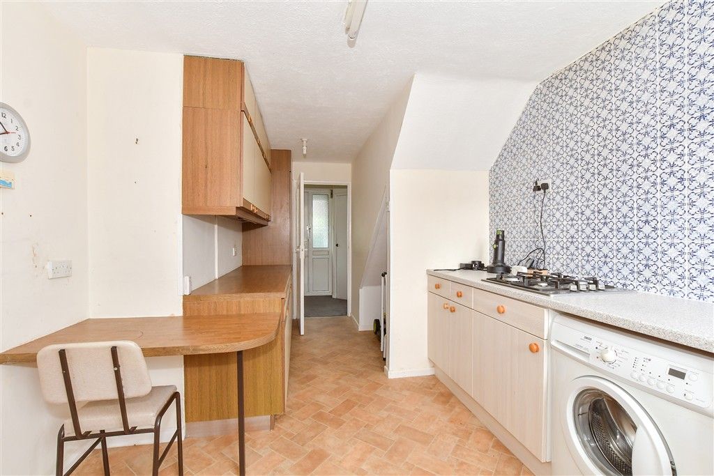 Property photo 3 of 13 Kitchen
