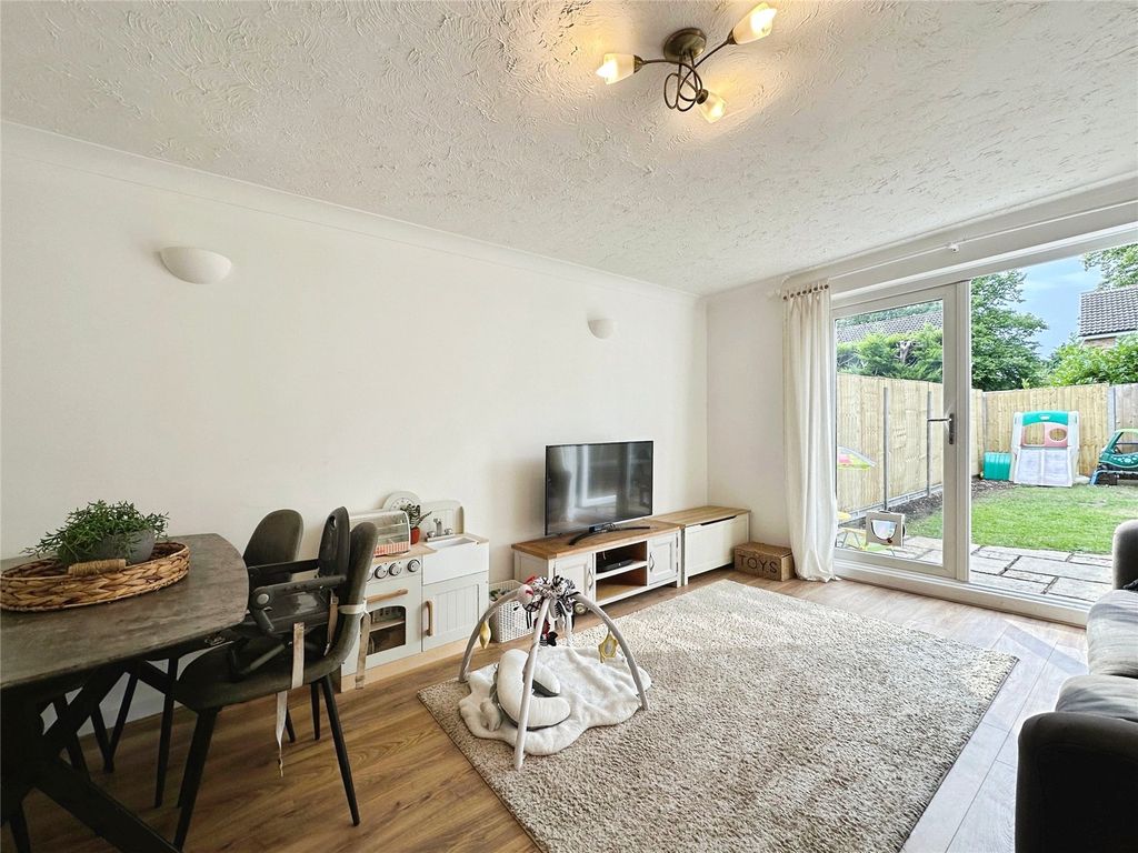 Property photo 3 of 13 Picture No. 02