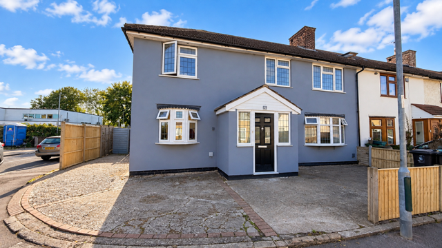 Property photo 1 of 17