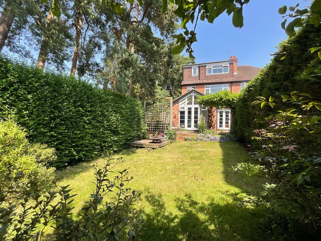 Property photo 1 of 25
