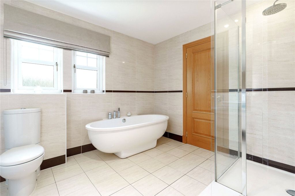 Additional image 17 of 4 bed detached house for saleOakwood, 4 The Avenue, West Glen Road, Kilmacolm PA13