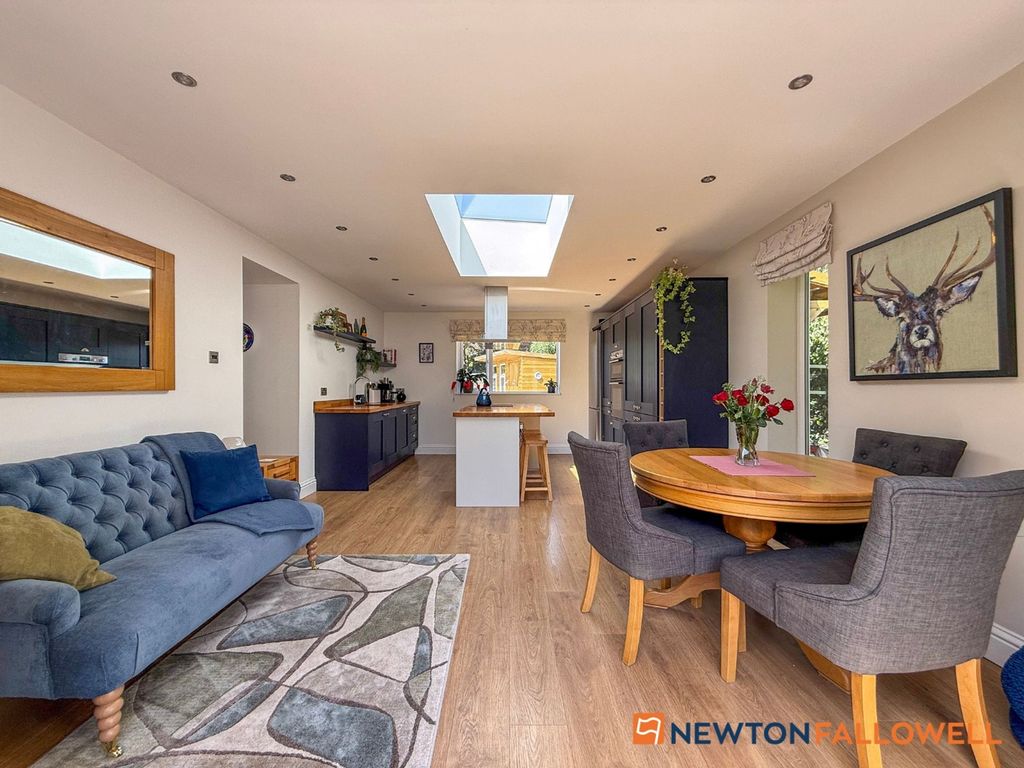 Property photo 2 of 26 Open Plan Living/Dining Kitchen