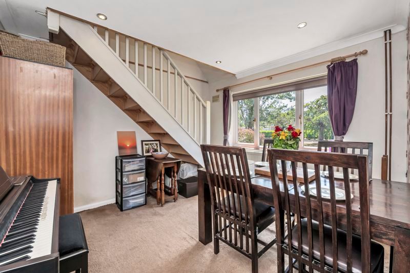 Property photo 3 of 17 Dining Room