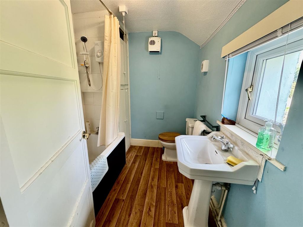 Additional image 10 of 3 bed semi-detached house for salePenrhyndeudraeth LL48