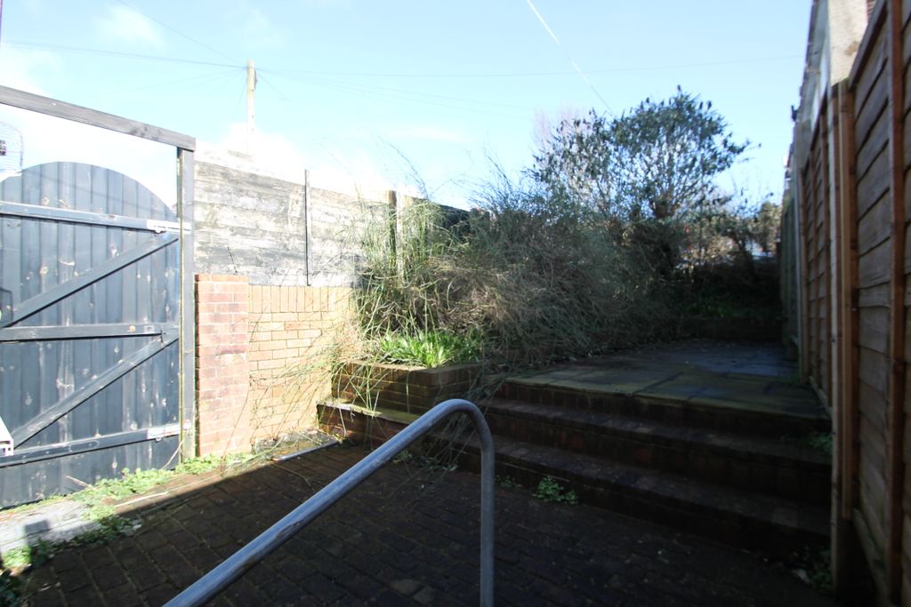 Additional image 6 of Room to rentRedvers Road, Brighton BN2