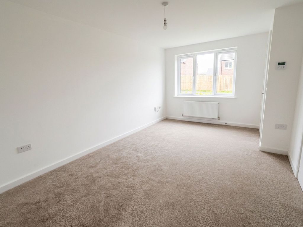 Property photo 3 of 13 Living Room