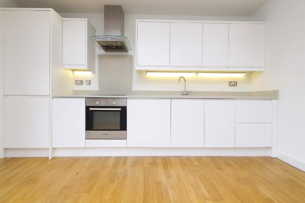 Property photo 3 of 12 Photo 2