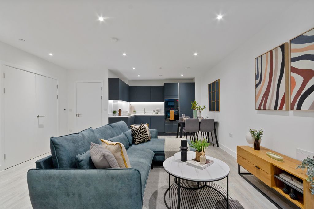 Property photo 2 of 12