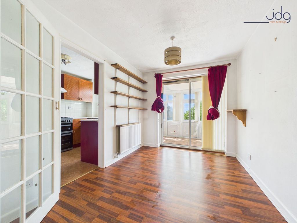 Property photo 3 of 17 Dining Room