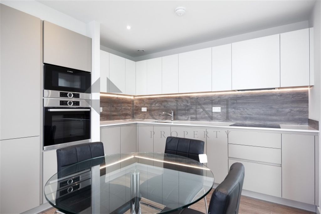 Property photo 1 of 9 Kitchen