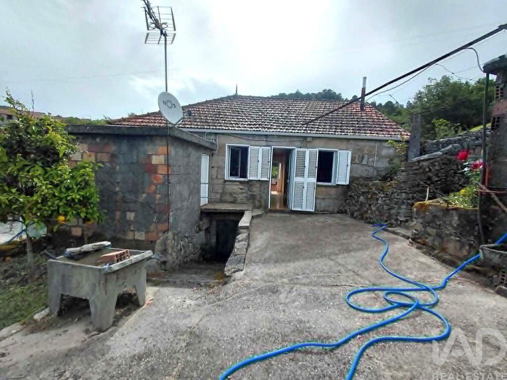 Property photo 3 of 25