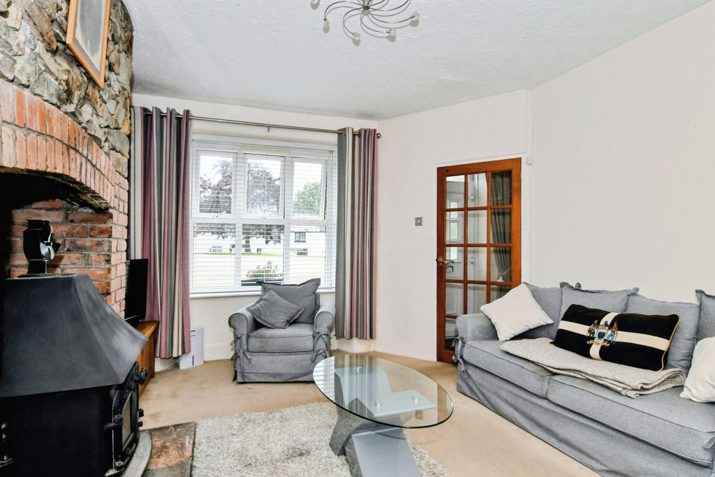 Property photo 2 of 27 Image 1