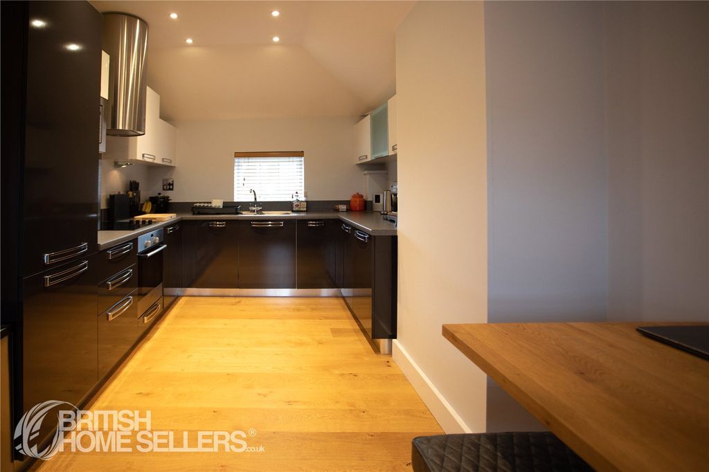 Property photo 3 of 11 Picture No. 08