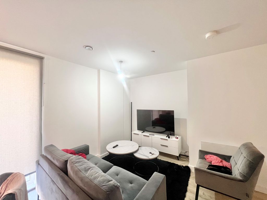 Property photo 2 of 5