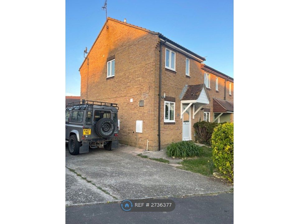 Property photo 2 of 19