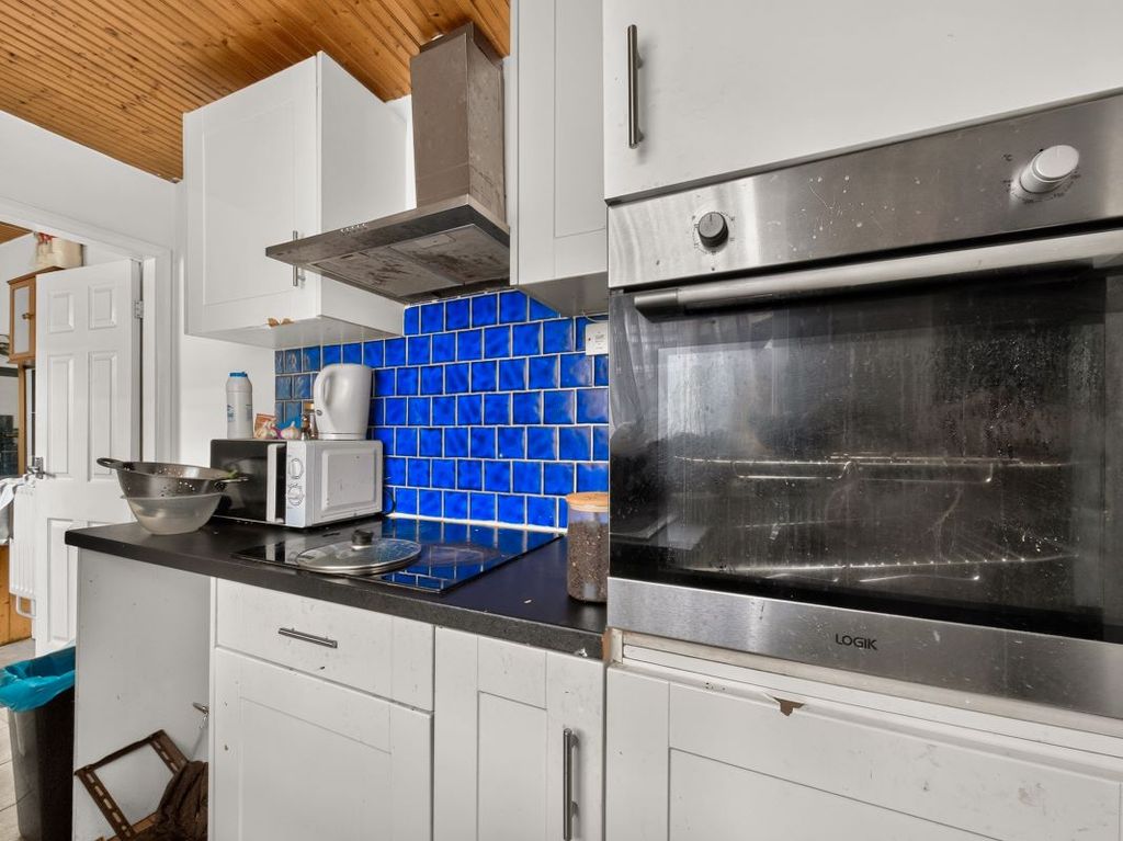 Property photo 3 of 10 Image 3
