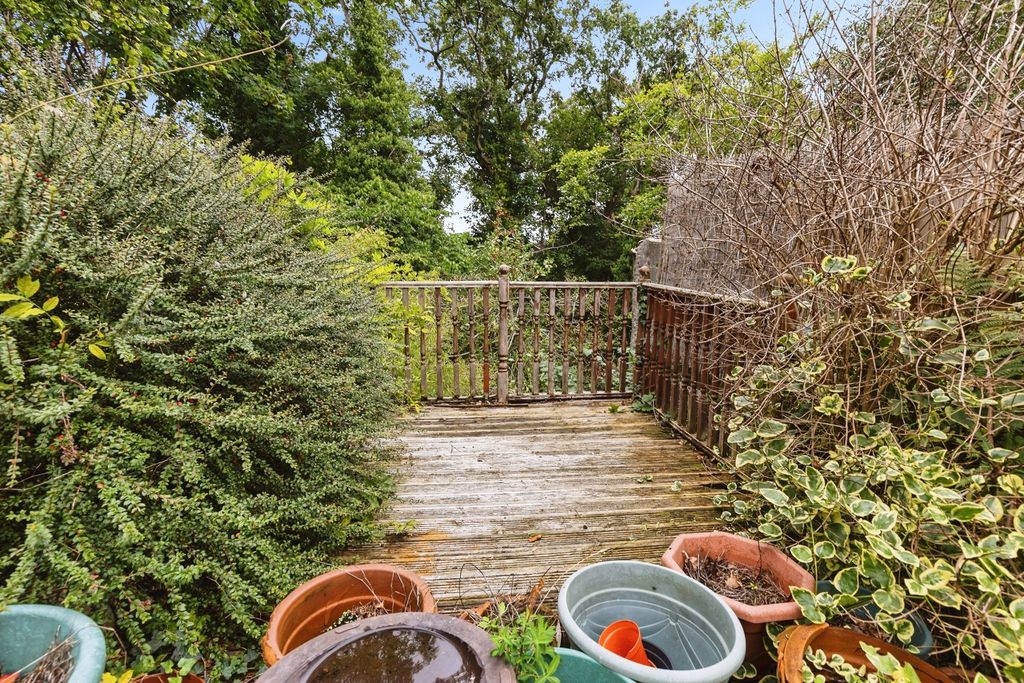 Property photo 2 of 20 Pbox-Img.Jpg