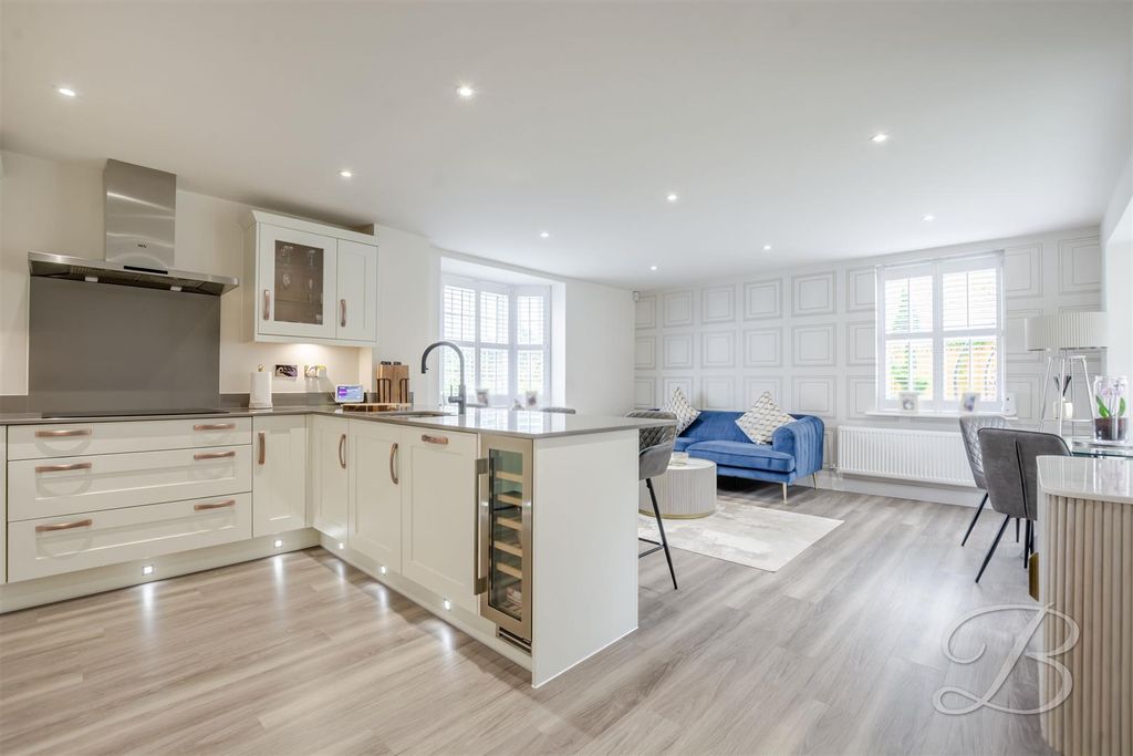 Property photo 2 of 40 Ccltd-19.Jpg