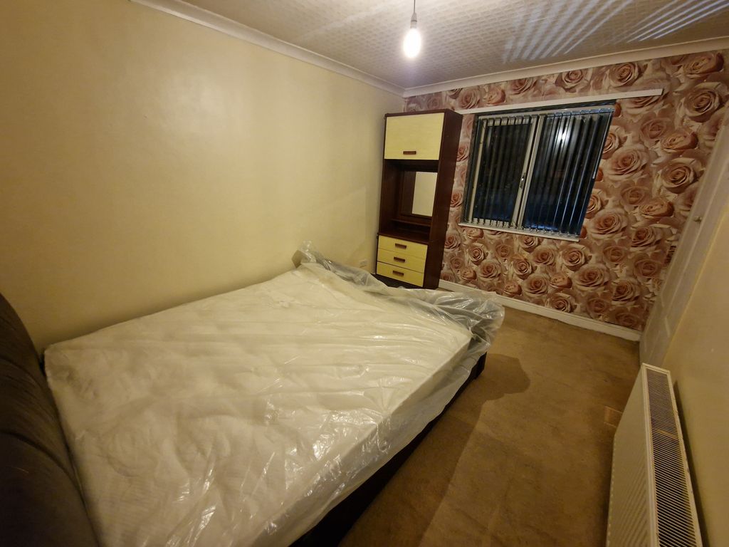 Property photo 2 of 4