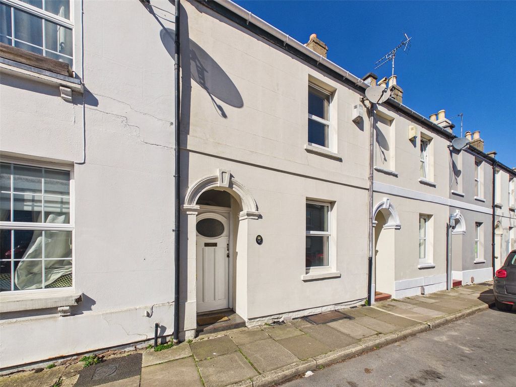 Property photo 1 of 12 Picture No. 02