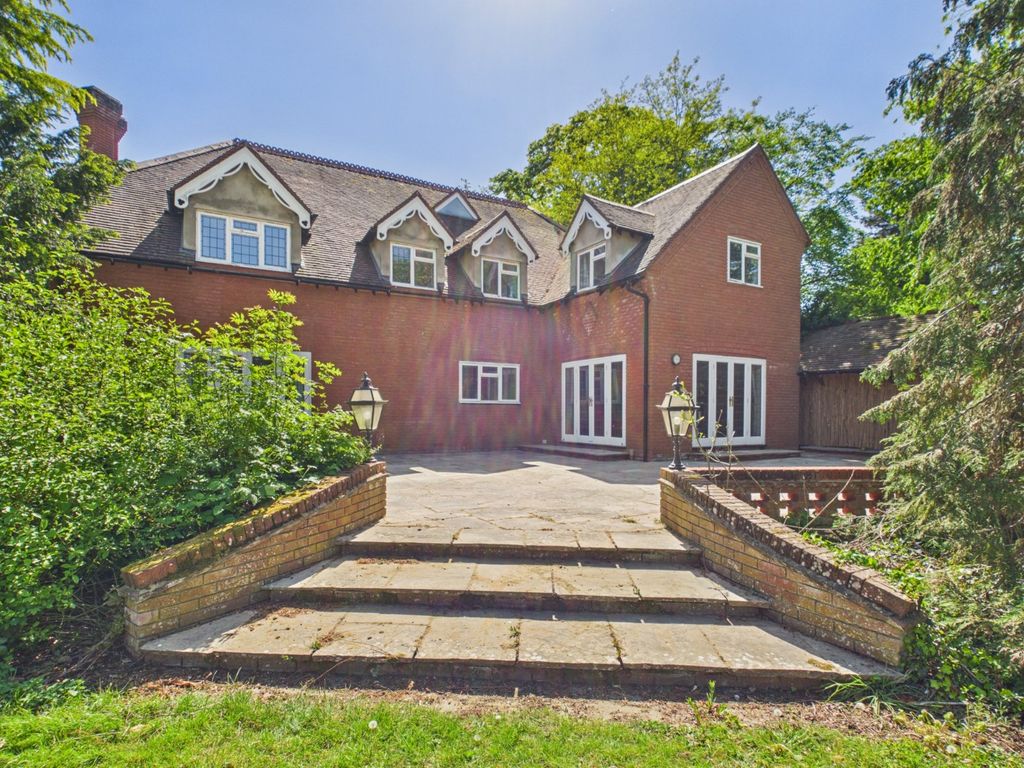 Property photo 1 of 26 Picture No. 24