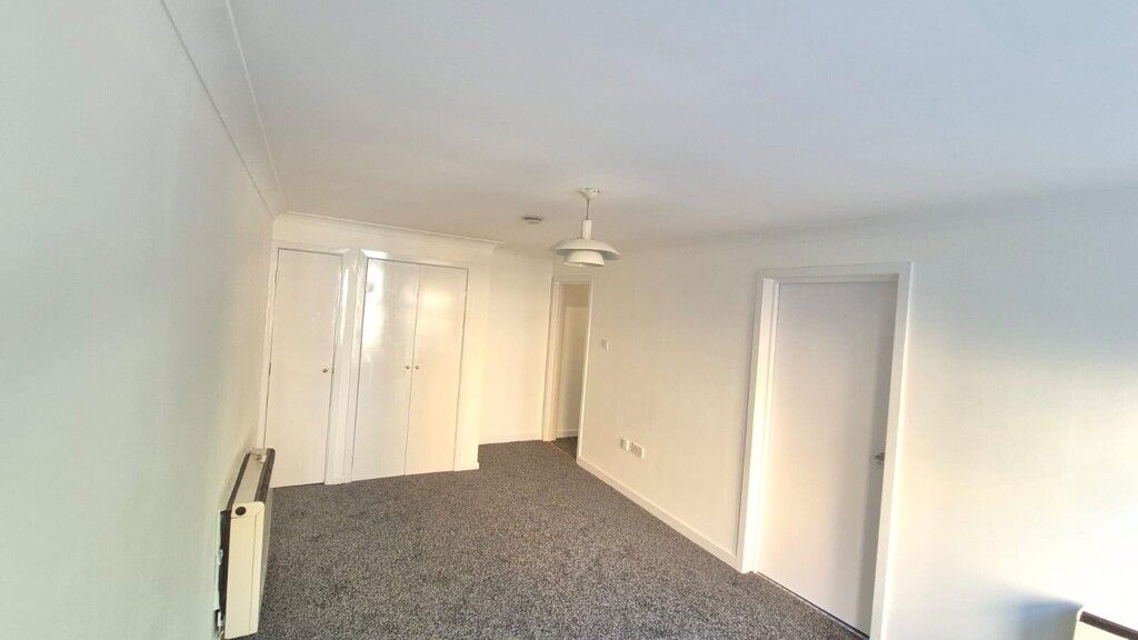 Property photo 3 of 12 11.Jpg