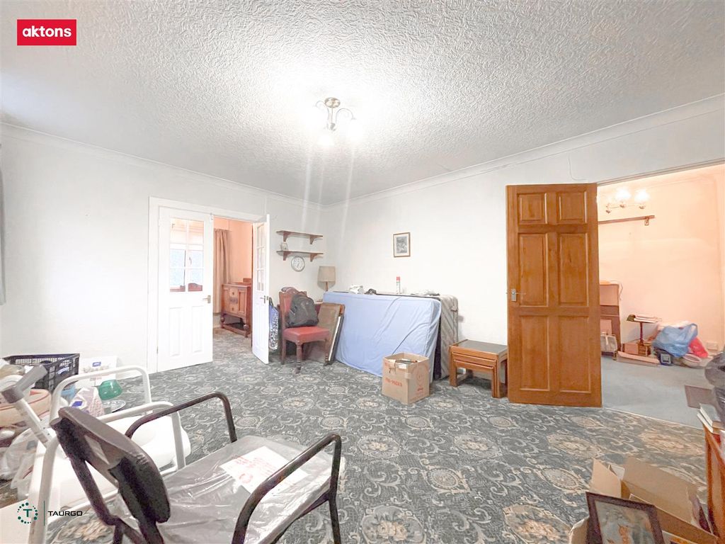 Property photo 3 of 23 Img_9706.Jpg