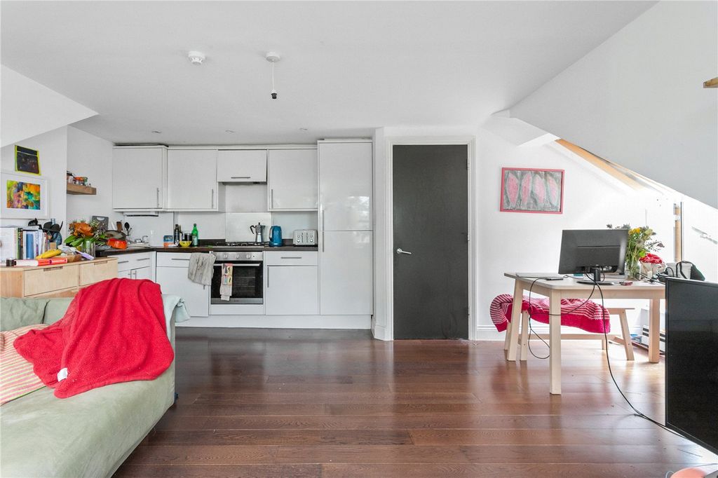 Property photo 1 of 12 Picture No. 05