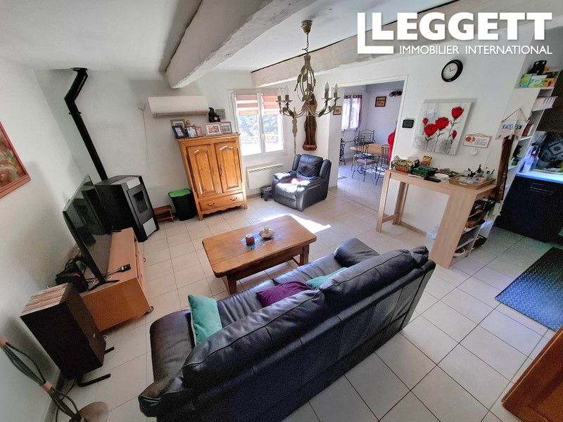 Property photo 3 of 10