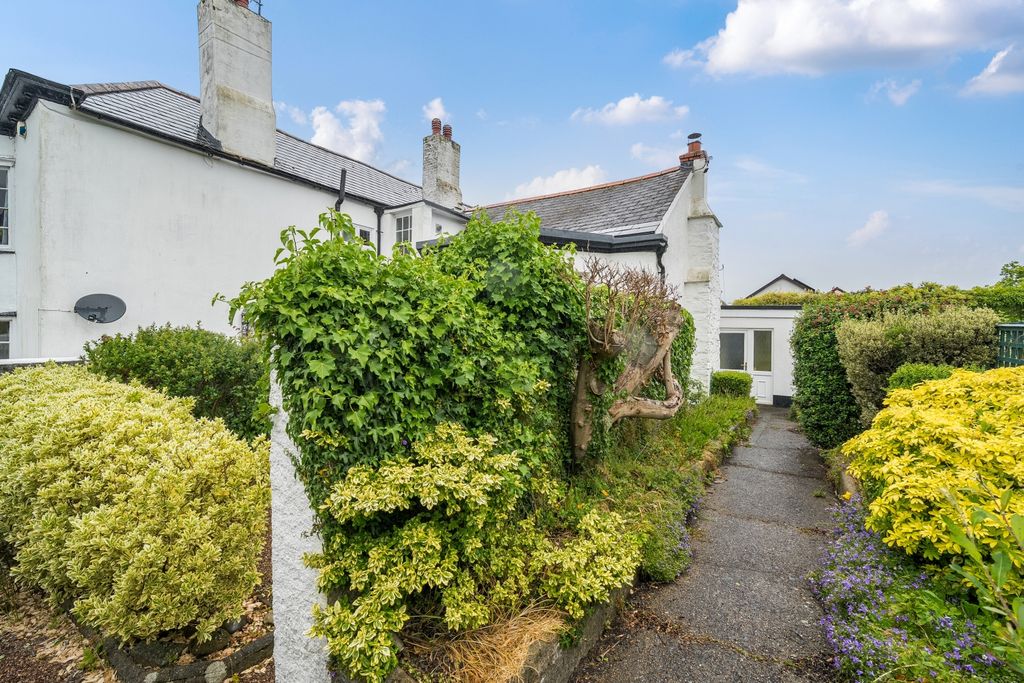 Property photo 3 of 22 1471142-19-6A20438Ad7197