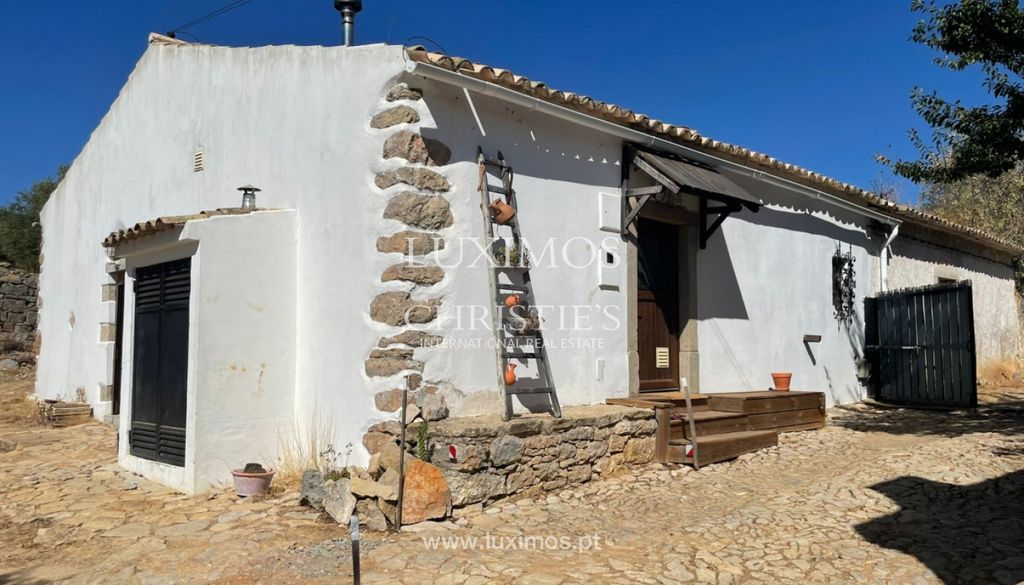 Property photo 1 of 25